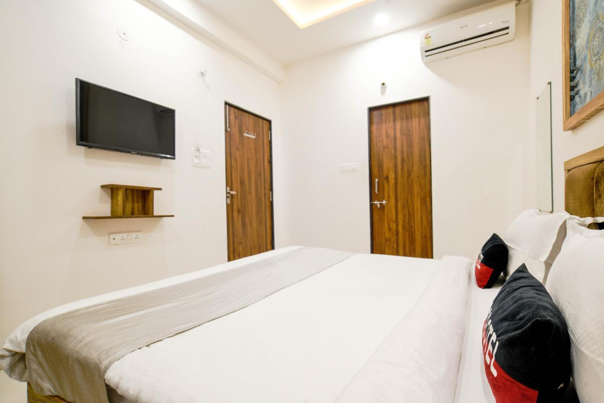 Aceotel Inn Flamingo Indore Exterior foto