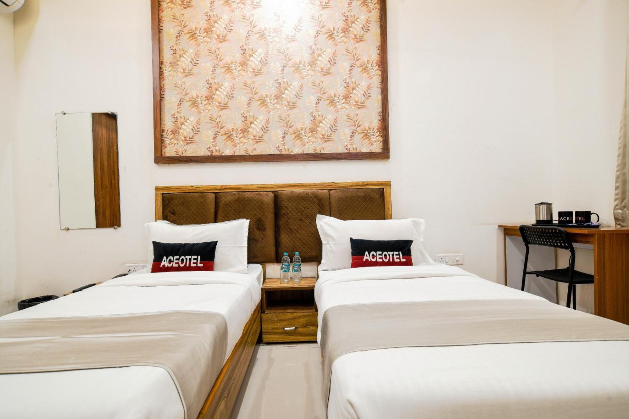 Aceotel Inn Flamingo Indore Exterior foto