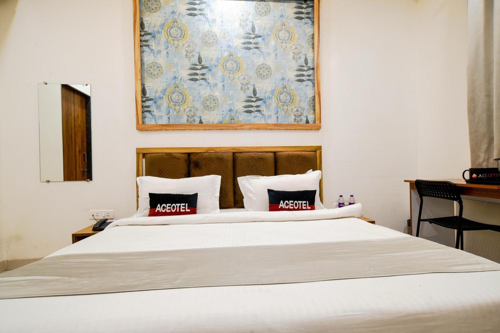 Aceotel Inn Flamingo Indore Exterior foto