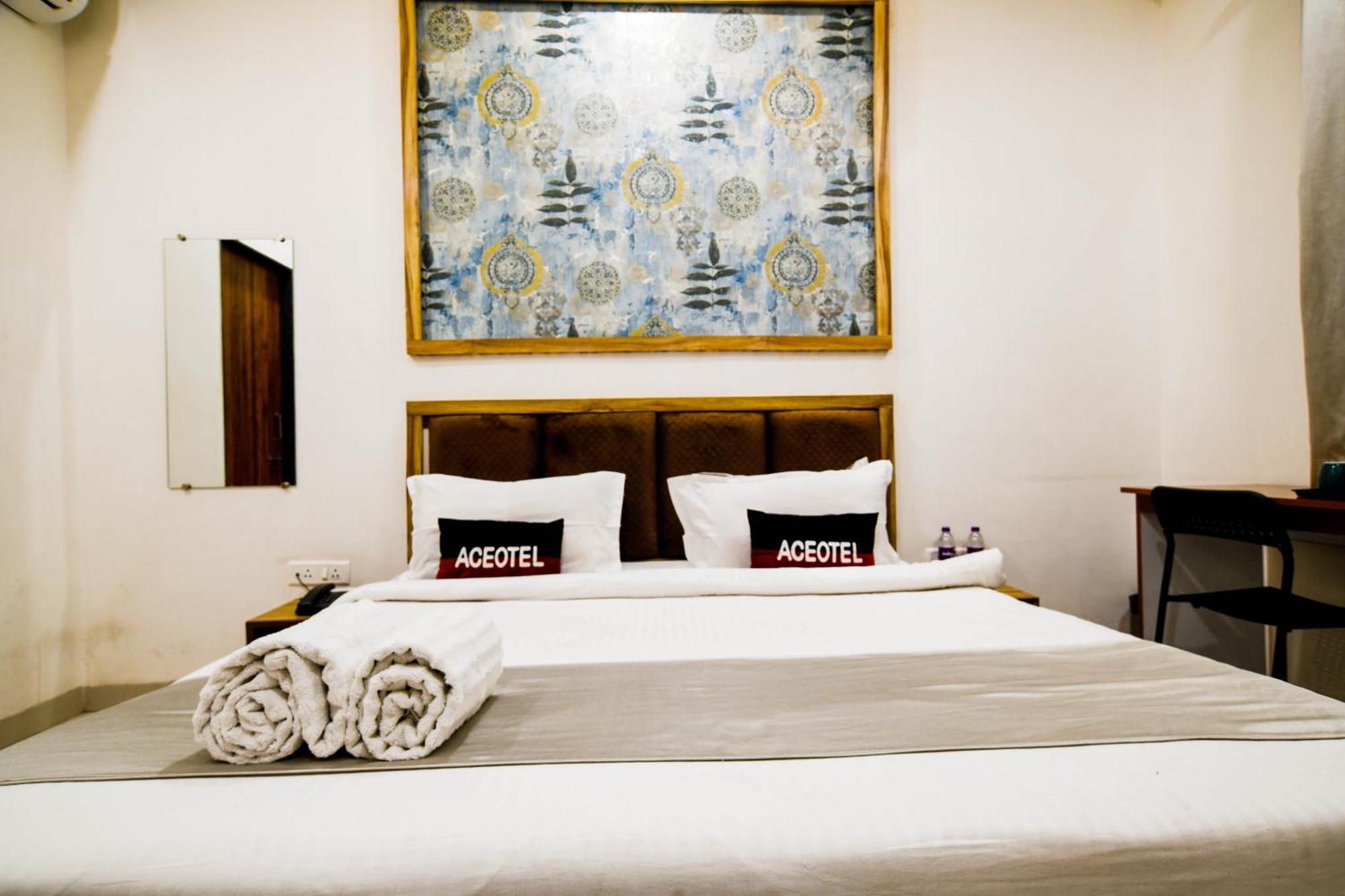 Aceotel Inn Flamingo Indore Exterior foto
